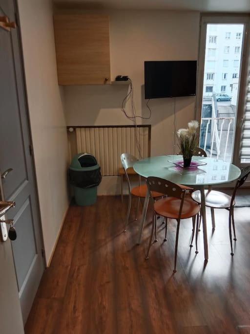 Insolite 46 Chambéry Eksteriør bilde